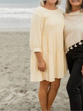Women’s Lightweight Yellow Tiered Dress
